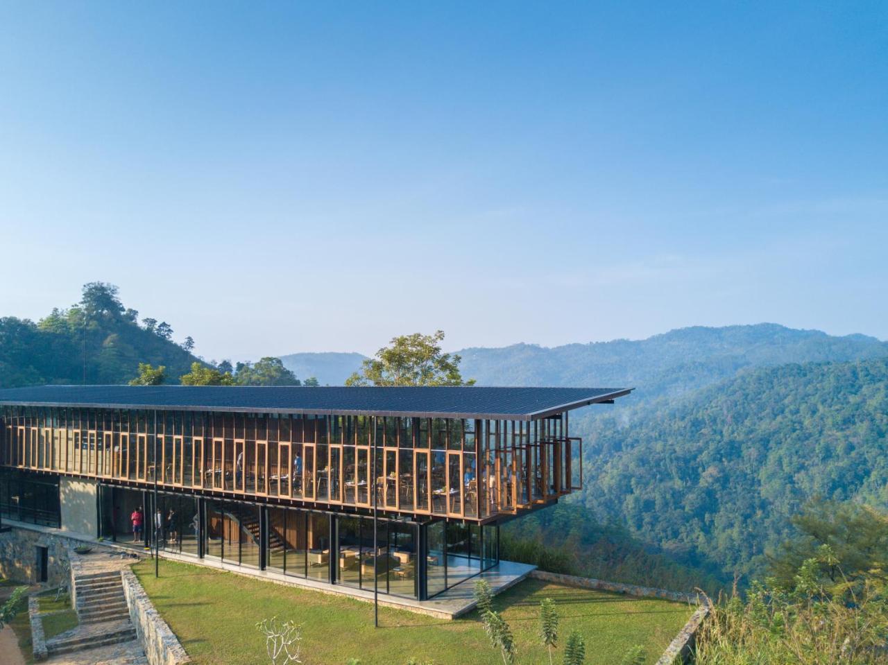 Santani Wellness Канди Экстерьер фото